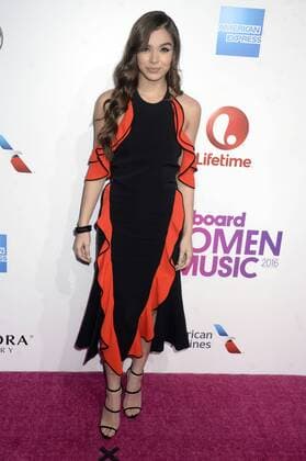 Hailee Steinfeld beim 11. Billboard Women in Music 2016 Event am Pier 36. New York, 09.12.2016 Foto:xD.xVanxTinex xFuturexImage