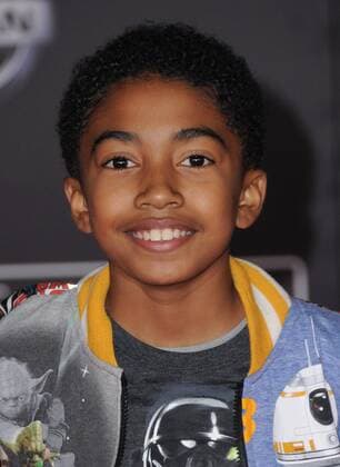 December 10, 2016 - Hollywood, CA, United States - 10 December 2016 - Hollywood, California - MIles Brown. Rogue One: A Star Wars Story World premiere held at Pantages Theater. Photo Credit: AdMedia Hollywood United States - ZUMAa123 20161210_zaa_a123_147