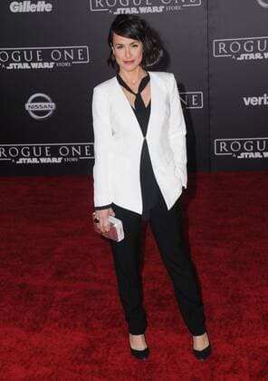 December 10, 2016 - Hollywood, CA, United States - 10 December 2016 - Hollywood, California - Constance Zimmer. Rogue One: A Star Wars Story World premiere held at Pantages Theater. Photo Credit: AdMedia Hollywood United States - ZUMAa123 20161210_zaa_a123_152