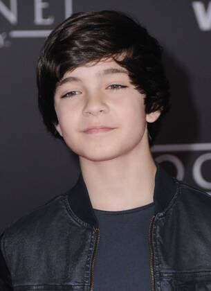 December 10, 2016 - Hollywood, CA, United States - 10 December 2016 - Hollywood, California - Bryce Gheisar. Rogue One: A Star Wars Story World premiere held at Pantages Theater. Photo Credit: AdMedia Hollywood United States - ZUMAa123 20161210_zaa_a123_172
