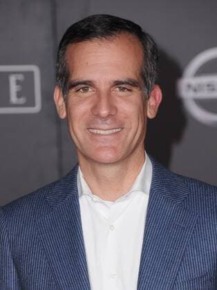 December 10, 2016 - Hollywood, CA, United States - 10 December 2016 - Hollywood, California - Eric Garcetti. Rogue One: A Star Wars Story World premiere held at Pantages Theater. Photo Credit: AdMedia Hollywood United States - ZUMAa123 20161210_zaa_a123_195