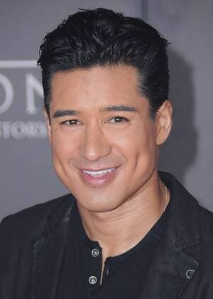 December 10, 2016 - Hollywood, CA, United States - 10 December 2016 - Hollywood, California - Mario Lopez. Rogue One: A Star Wars Story World premiere held at Pantages Theater. Photo Credit: AdMedia Hollywood United States - ZUMAa123 20161210_zaa_a123_204