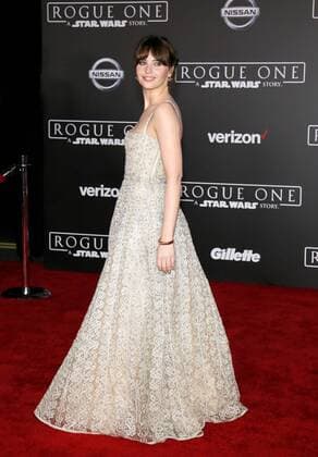 Felicity Jones bei der Rogue One: A Star Wars Story Film Premiere am 10.12.2016 in Hollywood, Los Angeles Rogue One: A Star Wars Story World Premiere in Hollywood, Los Angeles, 2016 