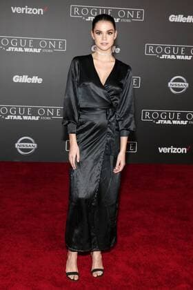 Maia Mitchell bei der Rogue One: A Star Wars Story Film Premiere am 10.12.2016 in Hollywood, Los Angeles Rogue One: A Star Wars Story World Premiere in Hollywood, Los Angeles, 2016 