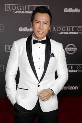 Donnie Yen bei der Rogue One: A Star Wars Story Film Premiere am 10.12.2016 in Hollywood, Los Angeles Rogue One: A Star Wars Story World Premiere in Hollywood, Los Angeles, 2016 