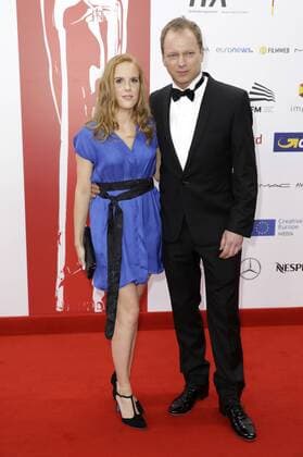 Maciej Stuhr mit Partnerin Katarzyna Blazejewska bei der Verleihung vom 29. Europäischen Filmpreis 2016 29th European Film Awards 2016 im Nationalen Forum für Musik. Breslau, 10.12.2016 Foto:xS.xGabschx xFuturexImage