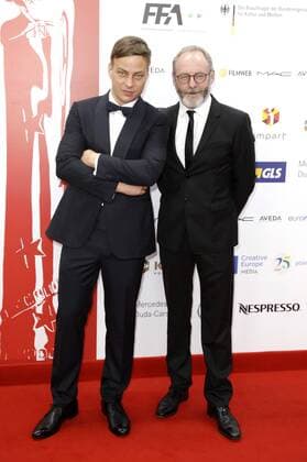 Tom Wlaschiha und Liam Cunningham bei der Verleihung vom 29. Europäischen Filmpreis 2016 29th European Film Awards 2016 im Nationalen Forum für Musik. Breslau, 10.12.2016 Foto:xS.xGabschx xFuturexImage