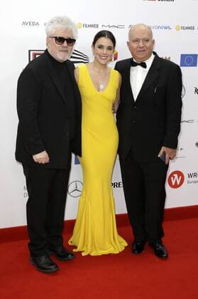 Pedro Almodovar, Adriana Ugarte und Agustin Almodovar bei der Verleihung vom 29. Europäischen Filmpreis 2016 29th European Film Awards 2016 im Nationalen Forum für Musik. Breslau, 10.12.2016 Foto:xS.xGabschx xFuturexImage