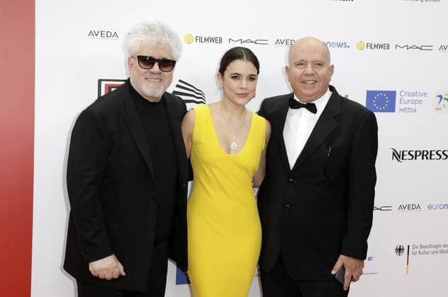 Pedro Almodovar, Adriana Ugarte und Agustin Almodovar bei der Verleihung vom 29. Europäischen Filmpreis 2016 29th European Film Awards 2016 im Nationalen Forum für Musik. Breslau, 10.12.2016 Foto:xS.xGabschx xFuturexImage