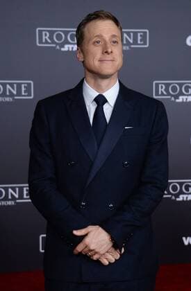 Cast member Alan Tudyk attends the premiere of the sci-fi motion picture Rogue One: A Star Wars Story at the Pantages Theatre in the Hollywood section of Los Angeles on December 10, 2016. Storyline: The Rebellion makes a risky move to steal the plans to the Death Star, setting up the epic saga to follow.  LAP2016121074 JIMxRUYMEN