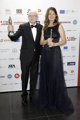 Janus Billeskov Jansen und Anne Osterud mit dem Preis für den besten Schnitt bei Kollektivet Die Kommune bei der Verleihung vom 29. Europäischen Filmpreis 2016 29th European Film Awards 2016 im Nationalen Forum für Musik. Breslau, 10.12.2016 Foto:xS.xGabschx xFuturexImage