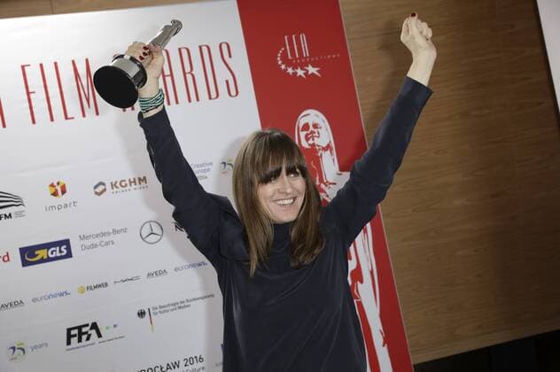 Camilla Hjelm Knudsen mit dem Preis für die beste Kamera bei Under Sandet Unter dem Sand - Das Versprechen der Freiheit bei der Verleihung vom 29. Europäischen Filmpreis 2016 29th European Film Awards 2016 im Nationalen Forum für Musik. Breslau, 10.12.2016 Foto:xS.xGabschx xFuturexImage