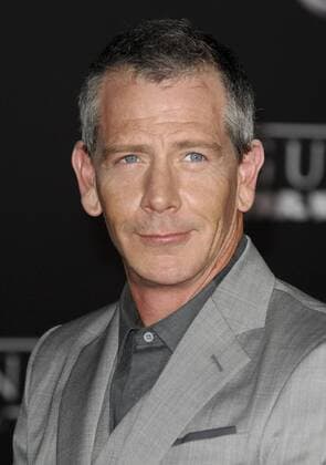 Ben Mendelsohn ROGUE ONE: A STAR WARS STORY FILM PREMIERE Hollywood Patrick Rideaux PicturePerfect