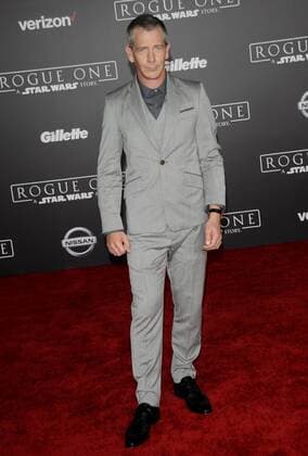 Ben Mendelsohn ROGUE ONE: A STAR WARS STORY FILM PREMIERE Hollywood Patrick Rideaux PicturePerfect