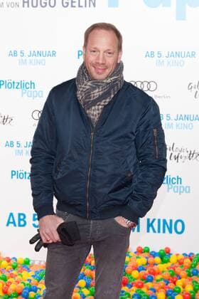 Johann von Buelow - Premiere PLOETZLICH PAPA im Zoo Palast in Berlin am 12.12.2016. Premiere PLOETZLICH PAPA