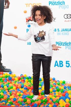 Gloria Colston - Premiere PLOETZLICH PAPA im Zoo Palast in Berlin am 12.12.2016. Premiere PLOETZLICH PAPA