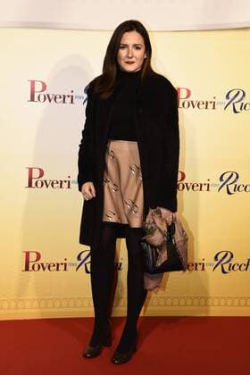 Db Milano 12 12 2016 - red carpet film Poveri ma ricchi - Maria Rosa De Sica 