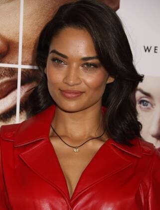 December 12, 2016 - New York, New York, U.S. - Model SHANINA SHAIK attends the New York World Premiere of Collateral Beauty held at the Jazz At Lincoln Centers Frederick P. Rose Hall. New York U.S. - ZUMAk03_ 20161212_zaf_k03_127