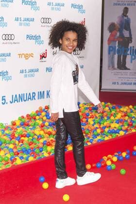 Gloria Colston bei der Premeire des Kinofilms Plötzlich Papa Demain tout commence im Zoo Palast. Berlin, 12.12.2016 Foto:xK.xWernerx xFuturexImage