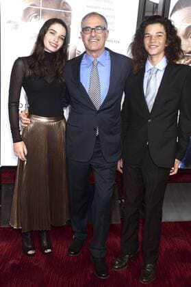 David Frankel mit Phoebe Frankel und Jacob Frankel bei der Weltpremiere des Kinofilms Collateral Beauty Verborgene Schönheit in der Frederick P. Rose Hall im Jazz at Lincoln Center. New York, 12.12.2016 Foto:xD.xVanxTinex xFuturexImage