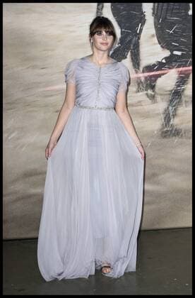 . 13 12 2016. London, United Kingdom. Felicity Jones. ROGUE ONE: A STAR WARS STORY launch event at The Tate Modern, London, UK.  xBenxStevensx xi-Imagesx IIM-14021-0009