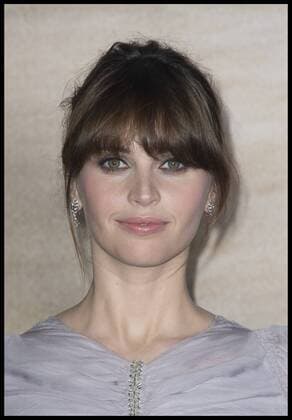 . 13 12 2016. London, United Kingdom. Felicity Jones. ROGUE ONE: A STAR WARS STORY launch event at The Tate Modern, London, UK.  xBenxStevensx xi-Imagesx IIM-14021-0013