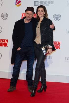 Tim Wilde und Christina Hecke - Weltpremiere von VIER GEGEN DIE BANK im CineStar Kino im Sony Center in Berlin am 13.12.2016. Premiere VIER GEGEN DIE BANK