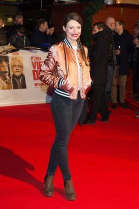 Julia Hartmann - Weltpremiere von VIER GEGEN DIE BANK im CineStar Kino im Sony Center in Berlin am 13.12.2016. Premiere VIER GEGEN DIE BANK