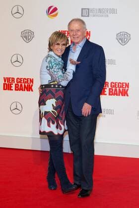 Wolfgang Petersen mit Frau Maria Borgel-Petersen - Weltpremiere von VIER GEGEN DIE BANK im CineStar Kino im Sony Center in Berlin am 13.12.2016. Premiere VIER GEGEN DIE BANK