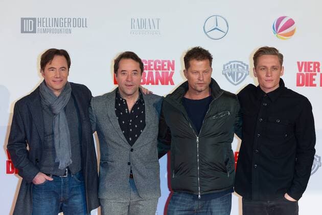 Michael Bully Herbig, Jan Josef Liefers, Til Schweiger und Matthias Schweighoefer - Weltpremiere von VIER GEGEN DIE BANK im CineStar Kino im Sony Center in Berlin am 13.12.2016. Premiere VIER GEGEN DIE BANK