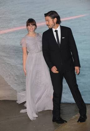 December 13, 2016 - London, England, United Kingdom - Felicity Jones and Diego Luna attend the launch event for Rouge One: A Star Wars Story at Tate Modern. London United Kingdom - ZUMAs147 20161213_zap_s147_001