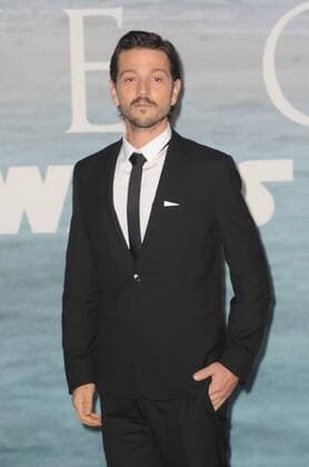 December 13, 2016 - London, England, United Kingdom - Diego Luna attends the launch event for Rouge One: A Star Wars Story at Tate Modern. London United Kingdom - ZUMAs147 20161213_zap_s147_007