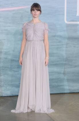 British actress Felicity Jones attends the premiere of Rogue One: A Star Wars Story at Tate Modern in London on December 13, 2016.  LON20161213102 RUNExHELLESTAD