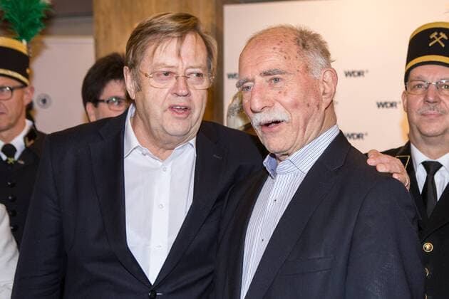 Essen Gisbert Baltes (Filmemacher) mit Werner Hansch (ehemaliger Fussball-Reporter), Filmpremiere WDR-Doku Schicht im Schacht , Lichtburg Essen, 13.12.2016, Copyright: xDeutzmann Eibner-Pressefotox EP_CDN