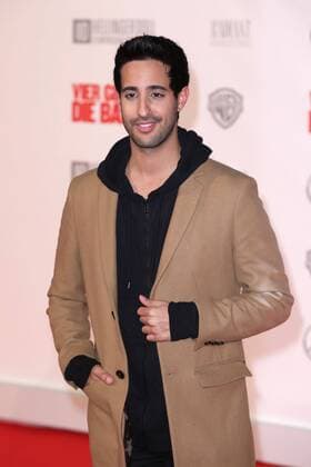 Sami Slimani bei der Film Premiere von Vier gegen die Bank am 13.12.2016 in Berlin Vier gegen die Bank Filmpremiere in Berlin, 2016 