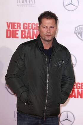 Til Schweiger bei der Film Premiere von Vier gegen die Bank am 13.12.2016 in Berlin Vier gegen die Bank Filmpremiere in Berlin, 2016 