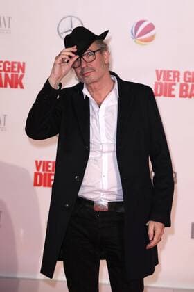 Leander Haußmann bei der Film Premiere von Vier gegen die Bank am 13.12.2016 in Berlin Vier gegen die Bank Filmpremiere in Berlin, 2016 