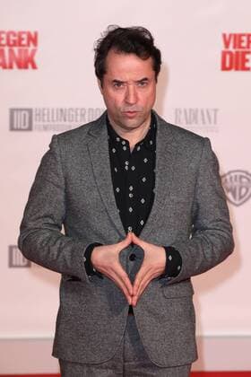 Jan Josef Liefers bei der Film Premiere von Vier gegen die Bank am 13.12.2016 in Berlin Vier gegen die Bank Filmpremiere in Berlin, 2016 
