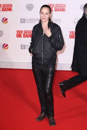 Jeanette Hain bei der Film Premiere von Vier gegen die Bank am 13.12.2016 in Berlin Vier gegen die Bank Filmpremiere in Berlin, 2016 