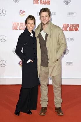 Kerstin Landsmann und Steve Windolf bei der Premiere des Kinofilms Vier gegen die Bank im Cinestar Sony Center am Potsdamer Platz. Berlin, 13.12.2016 Foto:xF.xKernx xFuturexImage