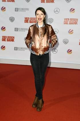 Julia Hartmann bei der Premiere des Kinofilms Vier gegen die Bank im Cinestar Sony Center am Potsdamer Platz. Berlin, 13.12.2016 Foto:xF.xKernx xFuturexImage