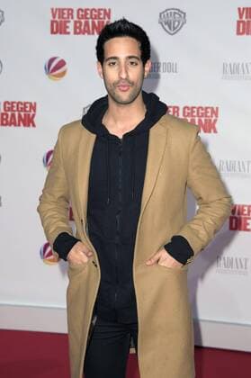 Sami Slimani bei der Premiere des Kinofilms Vier gegen die Bank im Cinestar Sony Center am Potsdamer Platz. Berlin, 13.12.2016 Foto:xF.xKernx xFuturexImage