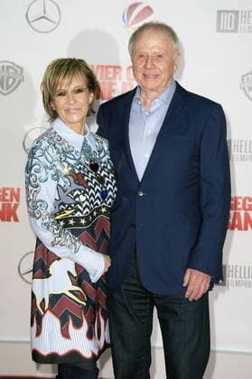 Wolfgang Petersen mit Ehefrau Maria Borgel-Petersen bei der Premiere des Kinofilms Vier gegen die Bank im Cinestar Sony Center am Potsdamer Platz. Berlin, 13.12.2016 Foto:xF.xKernx xFuturexImage