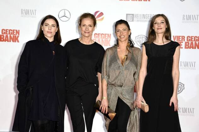 Antje Traue, Claudia Michelsen, Jana Pallaske und Alexandra Maria Lara bei der Premiere des Kinofilms Vier gegen die Bank im Cinestar Sony Center am Potsdamer Platz. Berlin, 13.12.2016 Foto:xF.xKernx xFuturexImage