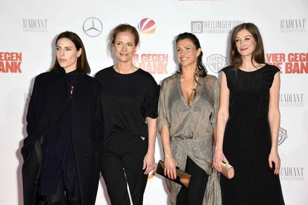 Antje Traue, Claudia Michelsen, Jana Pallaske und Alexandra Maria Lara bei der Premiere des Kinofilms Vier gegen die Bank im Cinestar Sony Center am Potsdamer Platz. Berlin, 13.12.2016 Foto:xF.xKernx xFuturexImage