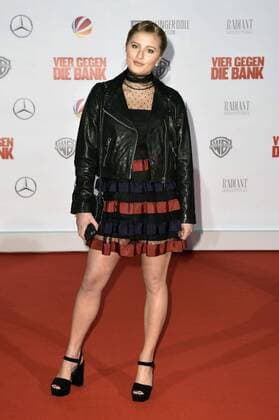 Luna Schweiger bei der Premiere des Kinofilms Vier gegen die Bank im Cinestar Sony Center am Potsdamer Platz. Berlin, 13.12.2016 Foto:xF.xKernx xFuturexImage