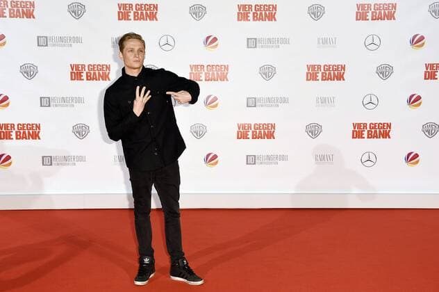 Matthias Schweighöfer bei der Premiere des Kinofilms Vier gegen die Bank im Cinestar Sony Center am Potsdamer Platz. Berlin, 13.12.2016 Foto:xF.xKernx xFuturexImage