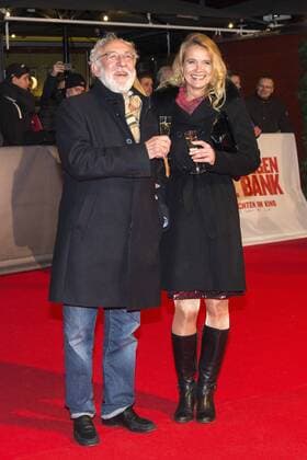 Dieter Hallervorden mit Freundin Christiane Zander bei der Premiere des Kinofilms Vier gegen die Bank im Cinestar Sony Center am Potsdamer Platz. Berlin, 13.12.2016 Foto:xK.xWernerx xFuturexImage