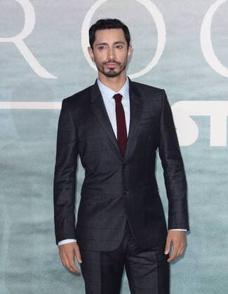 Riz Ahmed attends the Star Wars Rogue One premiere at Tate Modern Art Gallery in London. DECEMBER 13th 2016  GBHx163846