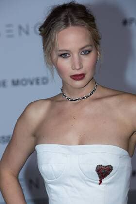 Jennifer Lawrence attends the world premiere of Passengers at Regency Village Theatre on December 14, 2016 in Los Angeles, California USA 2016 The World Premiere of Passengers at Regency Village Theatre in Los Angeles, CA.  Copyright: xMSUxStudiox IMG_0031